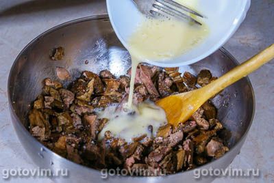 Рулет из кролика с грибами и печенью Рулет из кролика с грибами и печенью