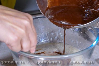 Шоколадный пирог с брусникой Шоколадный пирог с брусникой