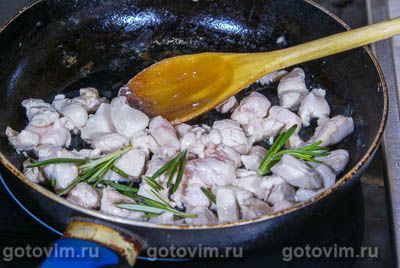 Слойки с курицей и сыром