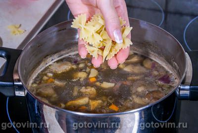 Грибной суп с макаронами