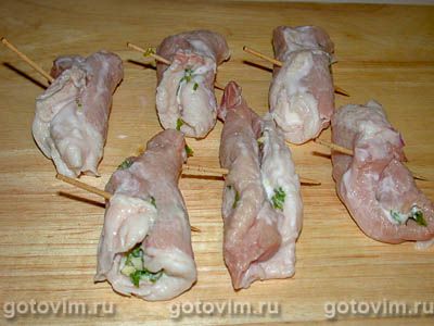 Свиные рулетики с зеленью Свиные рулетики с зеленью