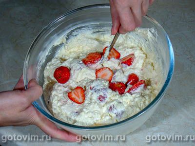 Творожник с клубникой Творожник с клубникой