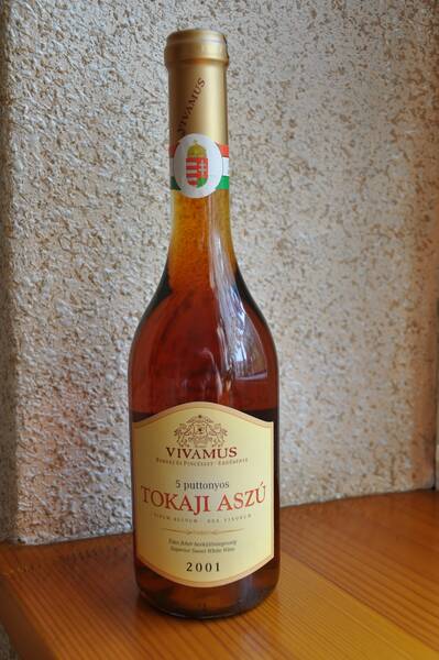 ����� ���  (tokaji aszú)