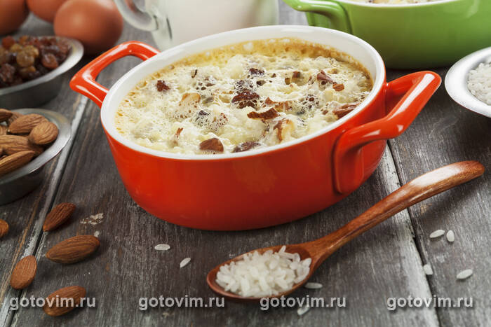 Пудинг рисовый с изюмом и миндалем Пудинг рисовый с изюмом и миндалем