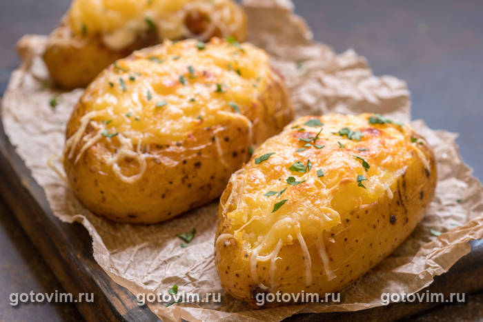 Печеный картофель с сырным суфле Печеный картофель с сырным суфле