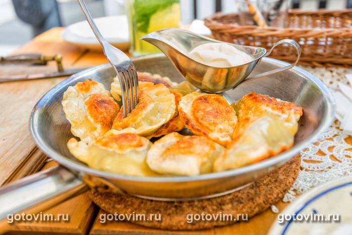Пирожки с капустой и мясом Пирожки с капустой и мясом