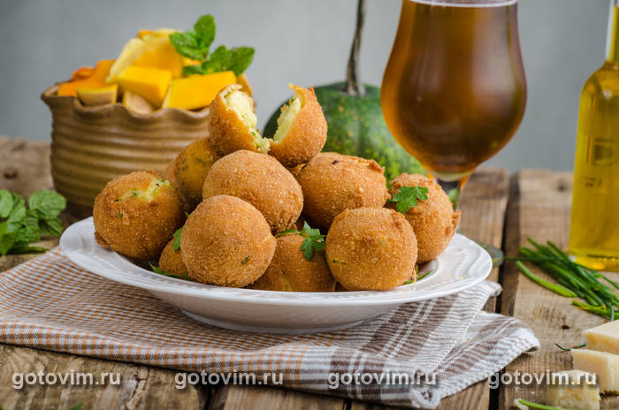 Картофельные крокеты с маслом Картофельные крокеты с маслом