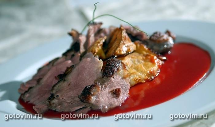 Утка с сидром и яблоками Утка с сидром и яблоками