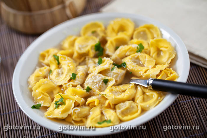 Каппеллетти с мясом Каппеллетти с мясом