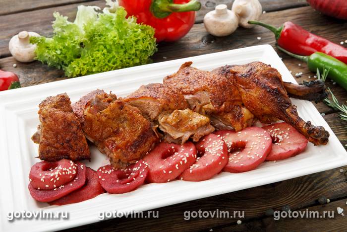 Утка с яблоками Утка с яблоками