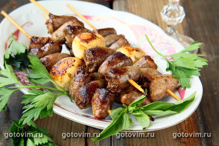 Шашлычки из куриных сердец Шашлычки из куриных сердец