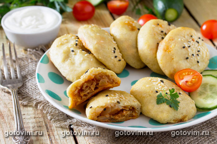 Картофельные пирожки с капустой Картофельные пирожки с капустой