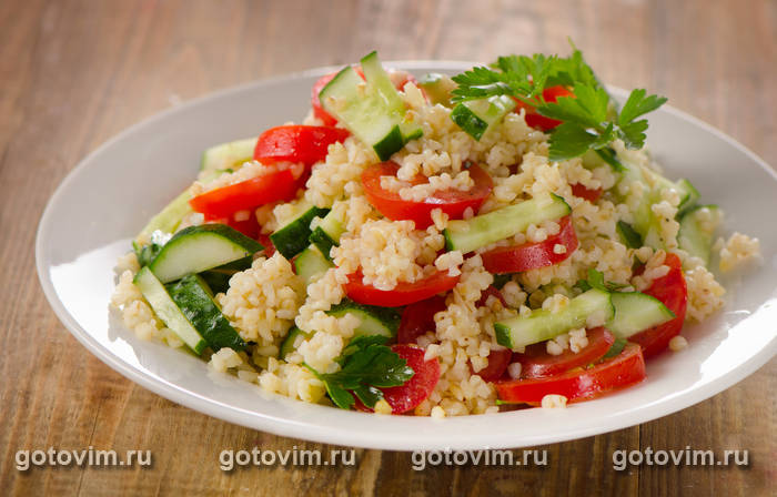 Табуле с овощами и красным луком Табуле с овощами и красным луком