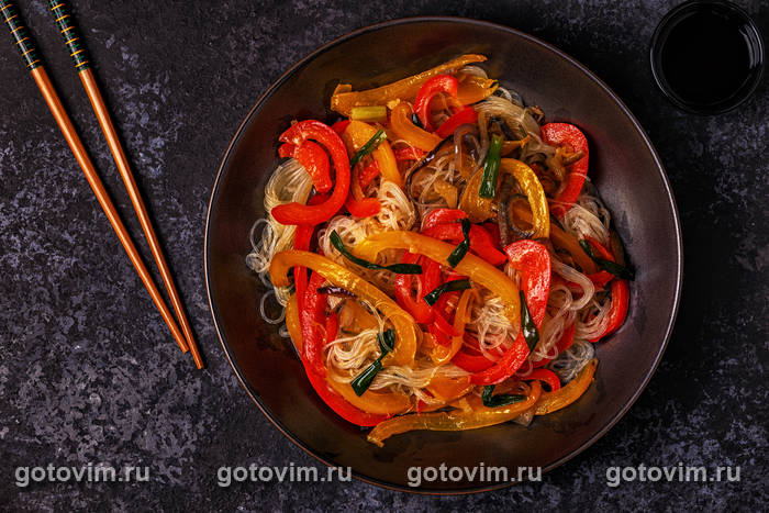 Фунчоза с овощами Фунчоза с овощами