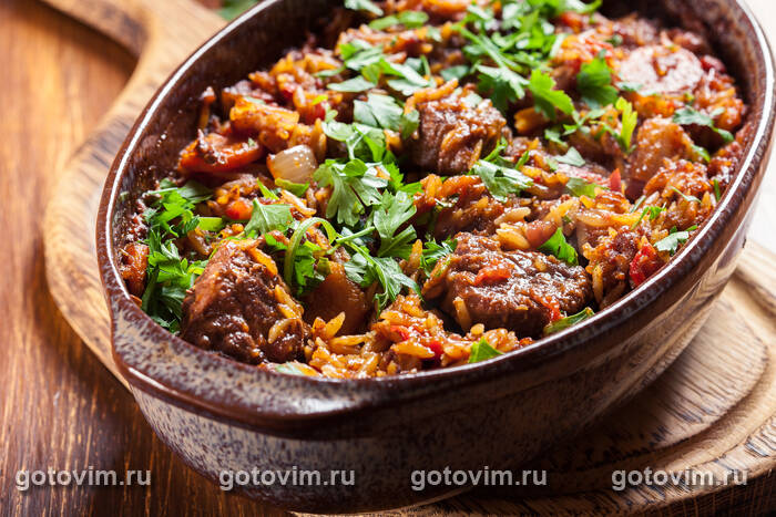  -   ,     (Giouvets greek beef stew with pasta orzo)
