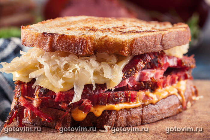 Рубен сэндвич (Reuben Sandwich) Рубен сэндвич (Reuben Sandwich)