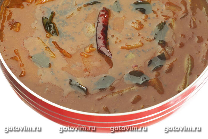 Самбар - густой суп из чечевицы с пряностями и овощами (Sambar) Самбар - густой суп из чечевицы с пряностями и овощами (Sambar)