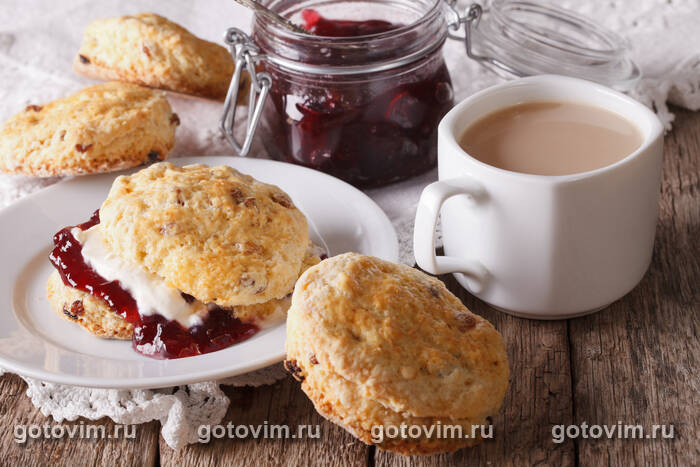 Английские сконы на сливках Английские сконы на сливках