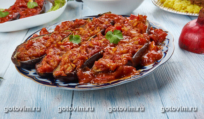 Гарни ярих - фаршированные мясом баклажаны в томатном соусе с шафраном (Stuffed aubergine Garni Yarikh) Гарни ярих - фаршированные мясом баклажаны в томатном соусе с шафраном (Stuffed aubergine Garni Yarikh)
