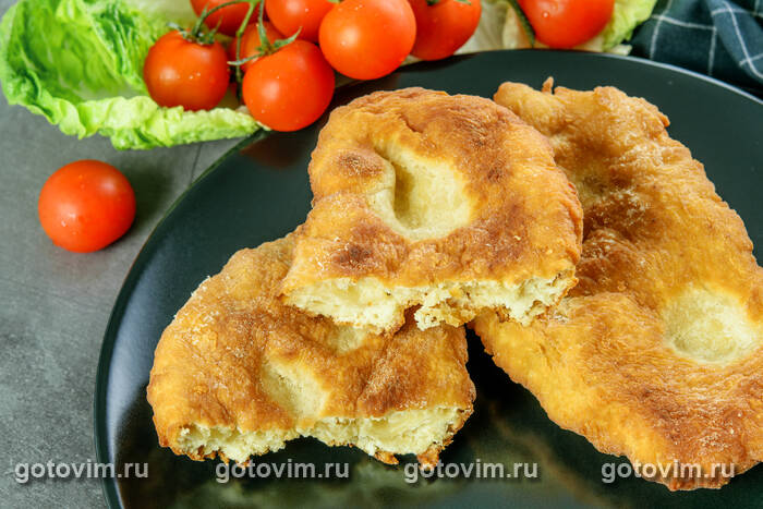 Жареный хлеб Навахо из цельнозерновой муки (Navajo Fry Bread) Жареный хлеб Навахо из цельнозерновой муки (Navajo Fry Bread)