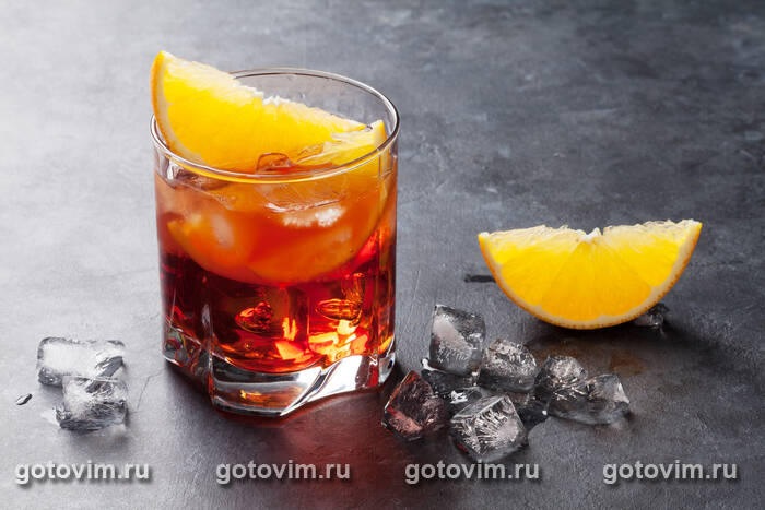 Коктейль из джина и вермута «Негрони» (Negroni) Коктейль из джина и вермута «Негрони» (Negroni)