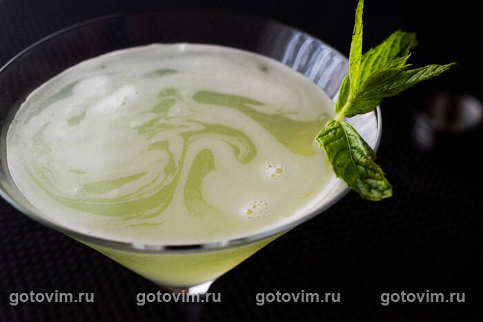 Коктейль «Кузнечик» (Grasshopper) Коктейль «Кузнечик» (Grasshopper)