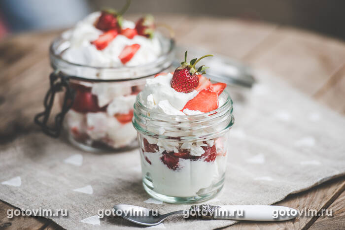 Итонская мешанина (Eton Mess) Итонская мешанина (Eton Mess)