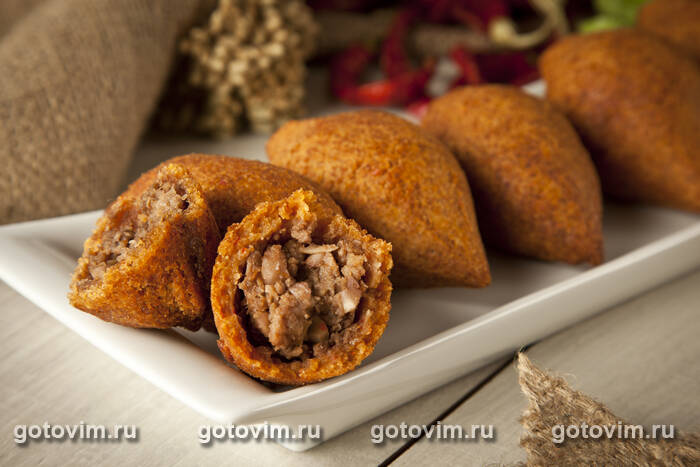 Ичли кёфте - мясные котлеты в панировке из булгура (Icli Kofte) Ичли кёфте - мясные котлеты в панировке из булгура (Icli Kofte)