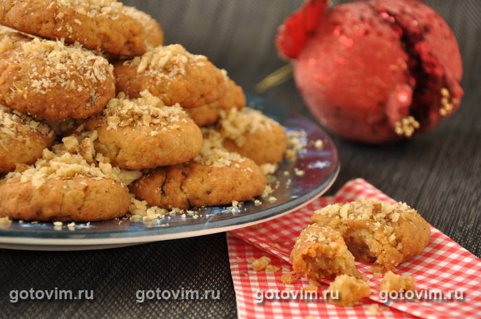 Мягкое печенье с грецкими орехами и медом