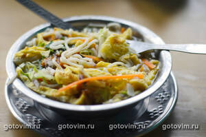 Тукпа - тибетский суп с лапшой и овощами