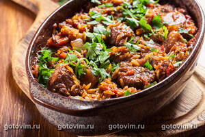 Гюветси - мясо в горшочке, запечённое с пастой орзо (Giouvets greek beef stew with pasta orzo)