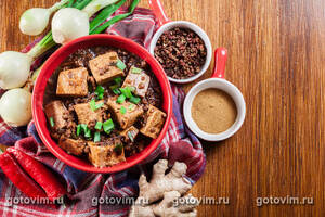 Острый соевый творог тофу с мясным фаршем по-сычуаньски (Mapo tofu)
