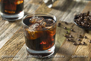 Коктейль «Черный Русский» с водкой и кофейным ликером
