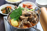 Камдятан - корейский густой суп со свининой и овощами