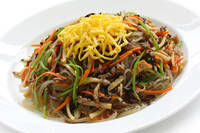     ,    (Ottogi Japchae)