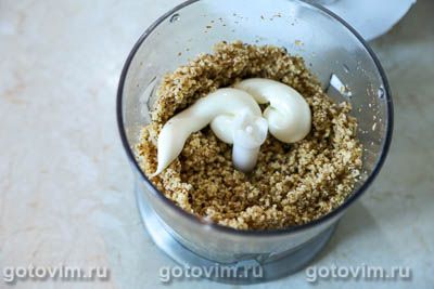 Грузинская закуска «дольки» из жареных баклажанов с орехами, Шаг 09