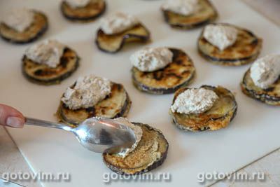 Грузинская закуска «дольки» из жареных баклажанов с орехами, Шаг 10