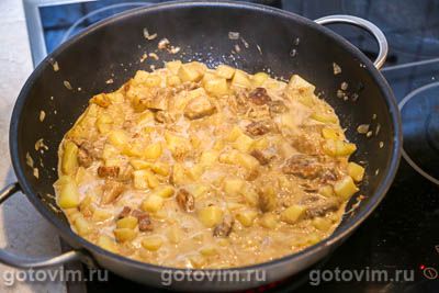 Картошка с белыми грибами, тушенная в молоке, Шаг 06