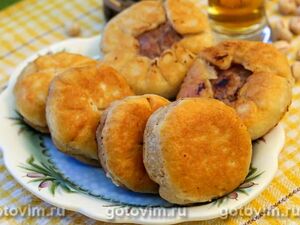Беляши с мясом на сковороде