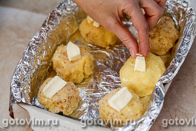 Урс - биточки из кукурузной крупы с сыром по-молдавски, Шаг 05