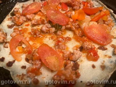 Блинный мясной пирог с сыром моцарелла и соусом бешамель, Шаг 06