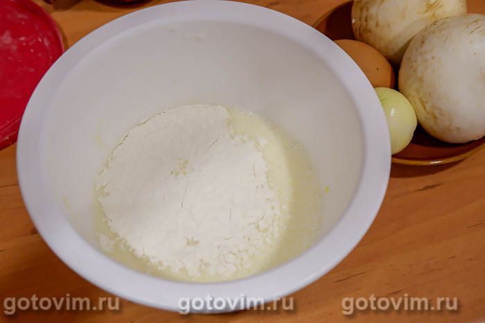Порционный блинный торт с сыром, грибами и курицей, Шаг 02