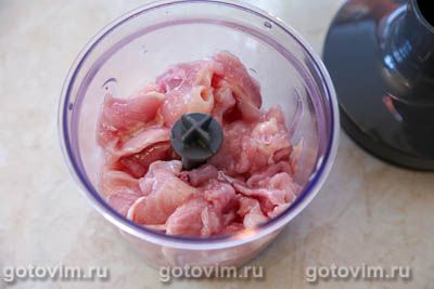 Блинный пирог-улитка с курицей и сыром, Шаг 03