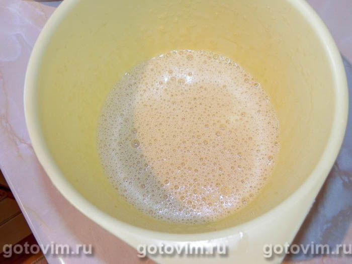     ,  03