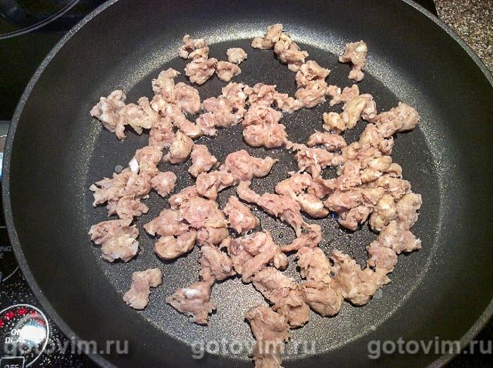    (biscuits and gravy),  05