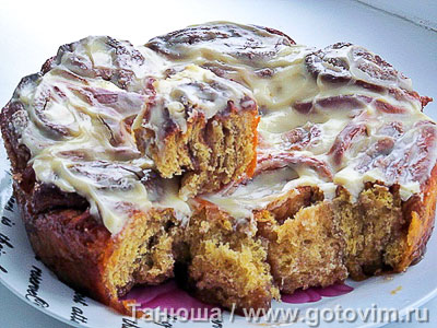   (Cinnabon). -