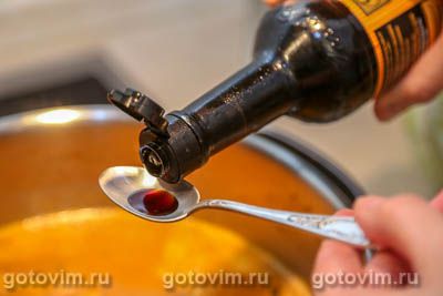 суп гамбургер с фаршем. 07. суп гамбургер с фаршем фото. суп гамбургер с фаршем-07. картинка суп гамбургер с фаршем. картинка 07. Овощи для супа вымыть и очистить. Лук и чеснок мелко порубить, остальные овощи порезать небольшими кубиками.