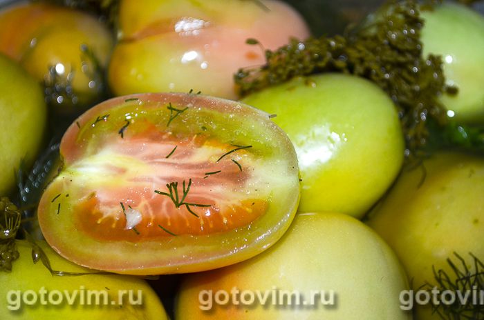 Соленые зеленые помидоры с горчицей. Фотография рецепта