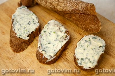 Бутерброды с творожным сыром и красной рыбой, Шаг 05