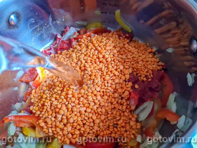 Густой суп из красной чечевицы с помидорами и сладким перцем, Шаг 03